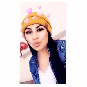 Meet your Posher, Leslee